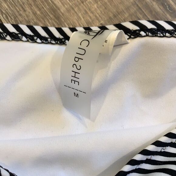 Ruffle Bandeau Bikini With High Waisted Bottom - Picture 8 of 9